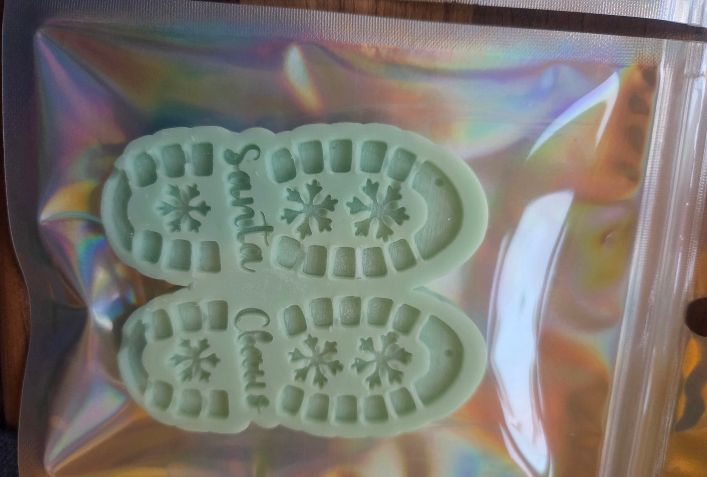 Santa's wax melt footprint (larger)