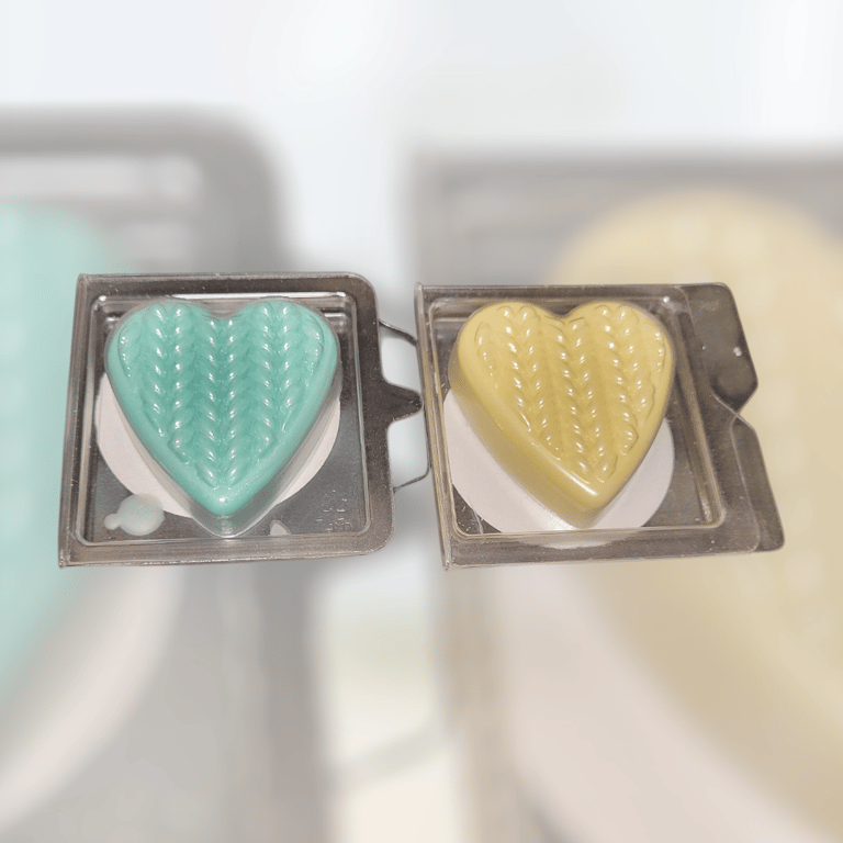 Knitted Wax Melt Hearts