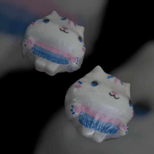 Cupcake Dove bath bomb